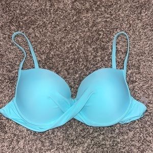 Women’s medium bikini  top